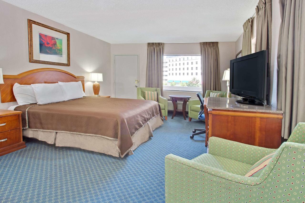 Travelodge By Wyndham Orlando Downtown Centroplex Eksteriør billede